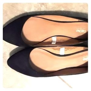 Black flats
